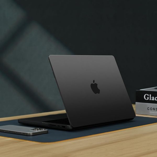 EooCoo MacBook Pro M4 Uyumlu Klf (14 in)-Space Black 