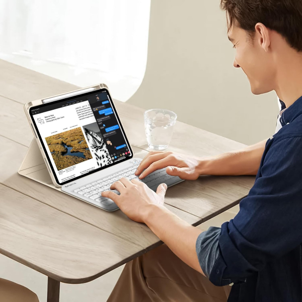 Fintie Apple iPad Pro M4 Klavyeli Klf (11 in)-Starlight