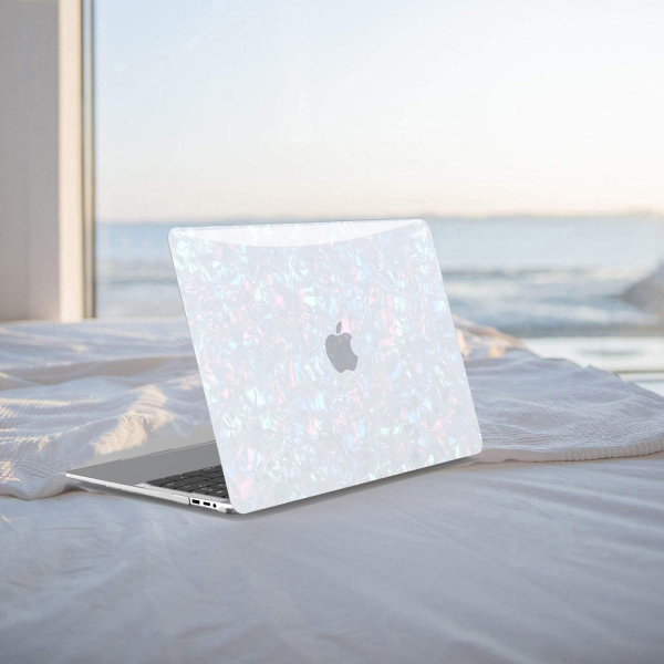 Generic MacBook Pro 13 in M2 Uyumlu Dayankl Klf -Shining Pearl