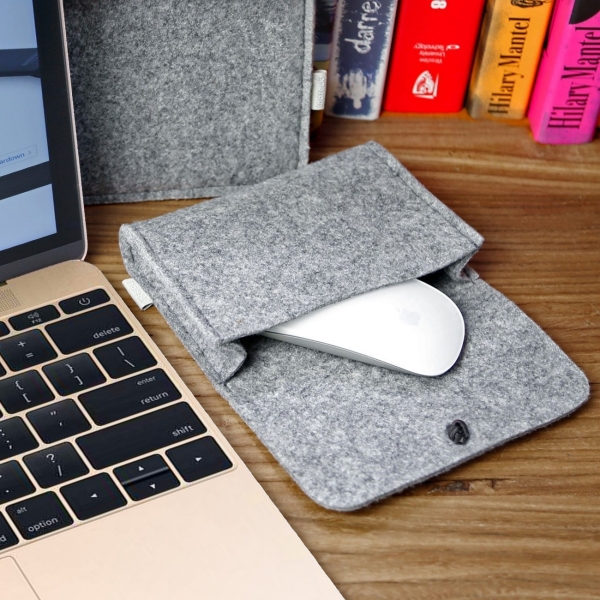 Inateck Macbook Air / Macbook Pro Sleeve anta (13-13.3 in)-Light Gray