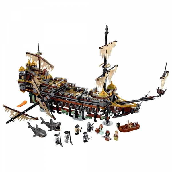 LEGO  71042 Pirates of the Caribbean Silent Mary Building Set