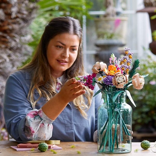 LEGO Flower Bouquet 10280 (756 Para - 18 Ya)