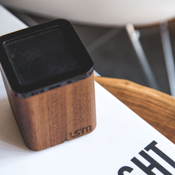 LSTN Satellite Portatif Bluetooth Hoparlr-Walnut