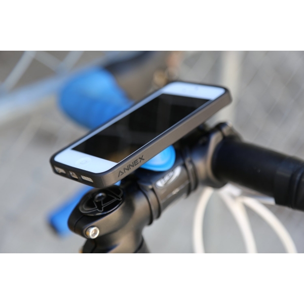 QUAD LOCK Apple iPhone 5/5S/SE Bisiklet Seti (Klf, Bisiklet in Tutucu ve Kapak)