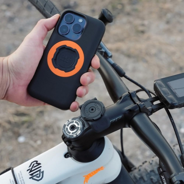 Quad Lock iPhone 13 MAG Bisiklet Montaj Seti