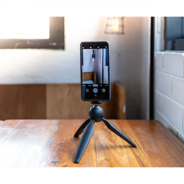 Quad Lock Google Pixel 4 Tripod Seti