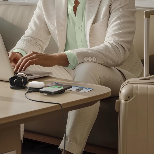 Satechi OntheGo 3 1 Arada Kablosuz arj Cihaz-Black