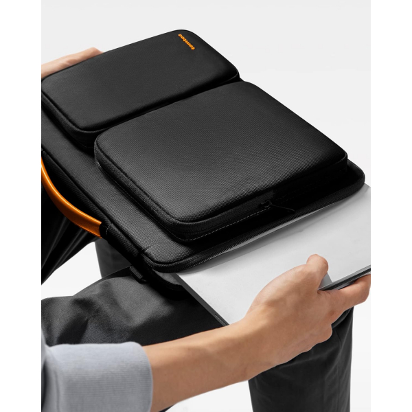 Tomtoc 360 Koruyucu Laptop Omuz �antas� (16 in�)-Black