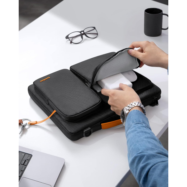 Tomtoc 360 Koruyucu Laptop Omuz �antas� (16 in�)-Black