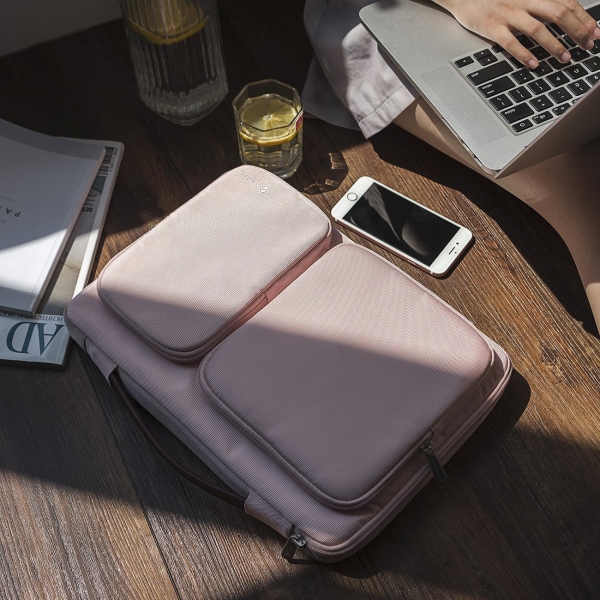 Tomtoc Laptop antas (13/13.5 in)-Baby Pink