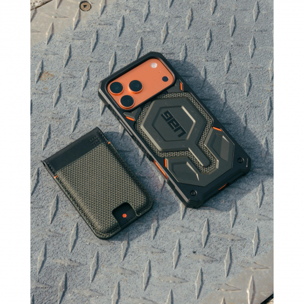 UAG Monarch Pro Kevlar iPhone 18 Pro Max Manyetik K�l�f-Kevlar Element Green