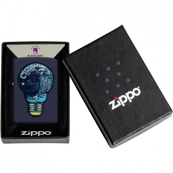 Zippo Lacivert Karanlkta Parlayan akmak