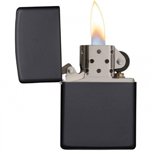 Zippo Sade Mat Siyah akmak