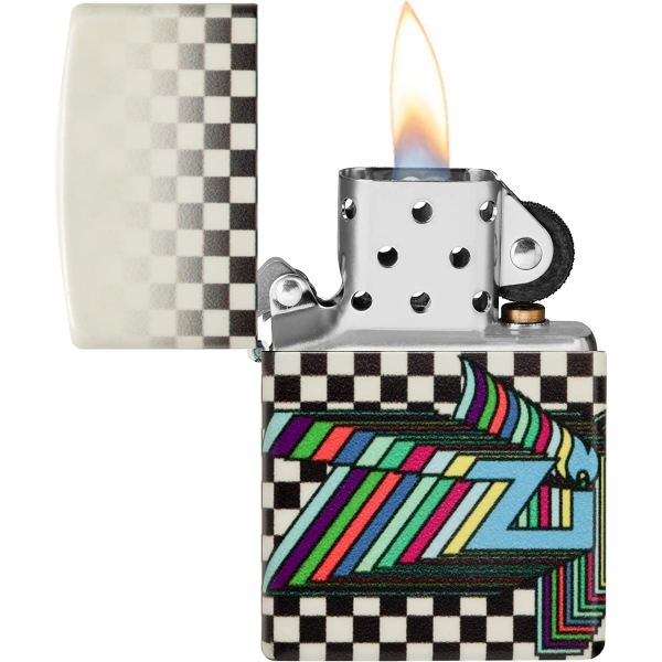 Zippo Nostalji Karanlkta Parlayan akmak