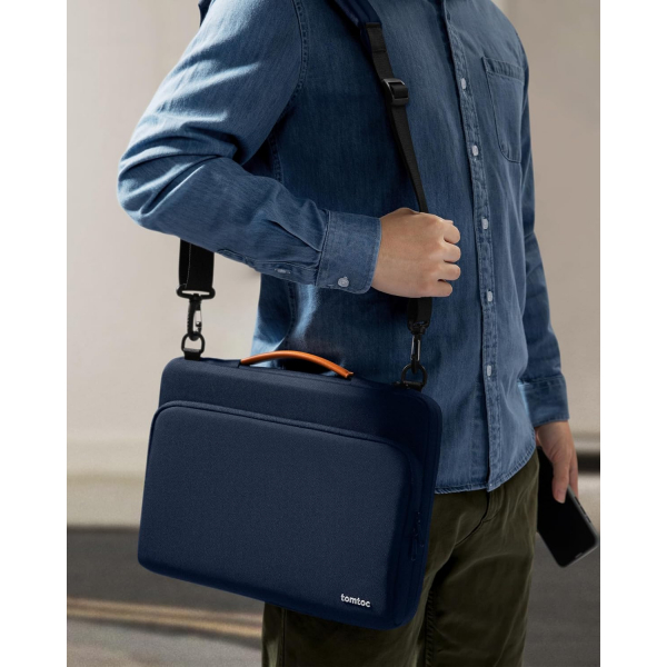 tomtoc Defender A40 Laptop Omuz �antas� (15.6/16.2 in�)-Navy Blue