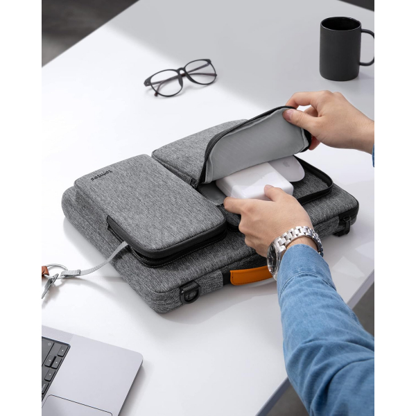 tomtoc Defender A42 Laptop Omuz �antas� (13 �n�)-Gray