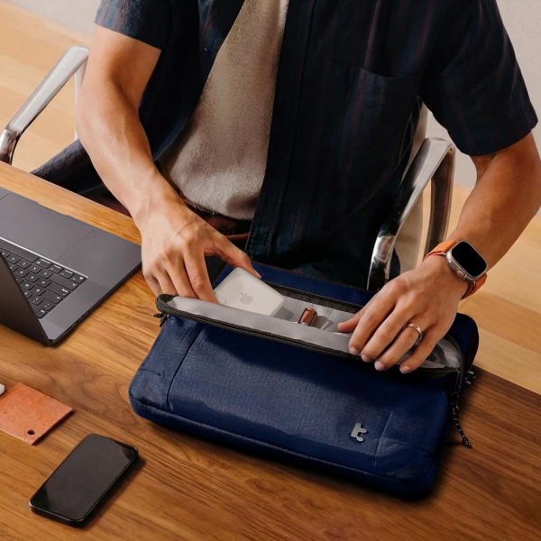 tomtoc Essence A34 Laptop �antas� (13 in�)-Navy Blue