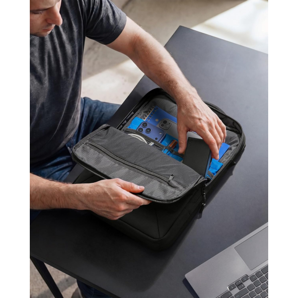 tomtoc UrbanEX A04 Laptop Omuz �antas� (15.6/16.2 in�)