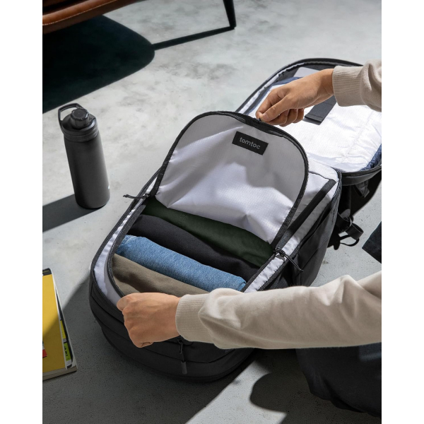 tomtoc UrbanEX T77 Laptop S�rt �antas� (32 L)