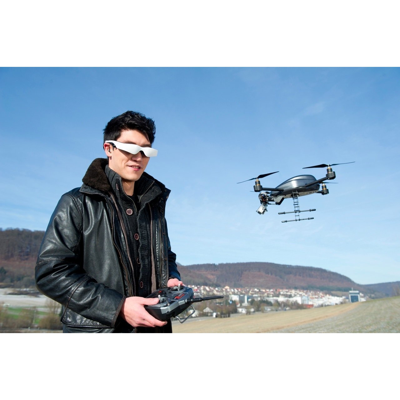 Fpv drone 250. Школа дронов. Eachine e180. Fpv quad. Дрон 3 дюйма fpv.