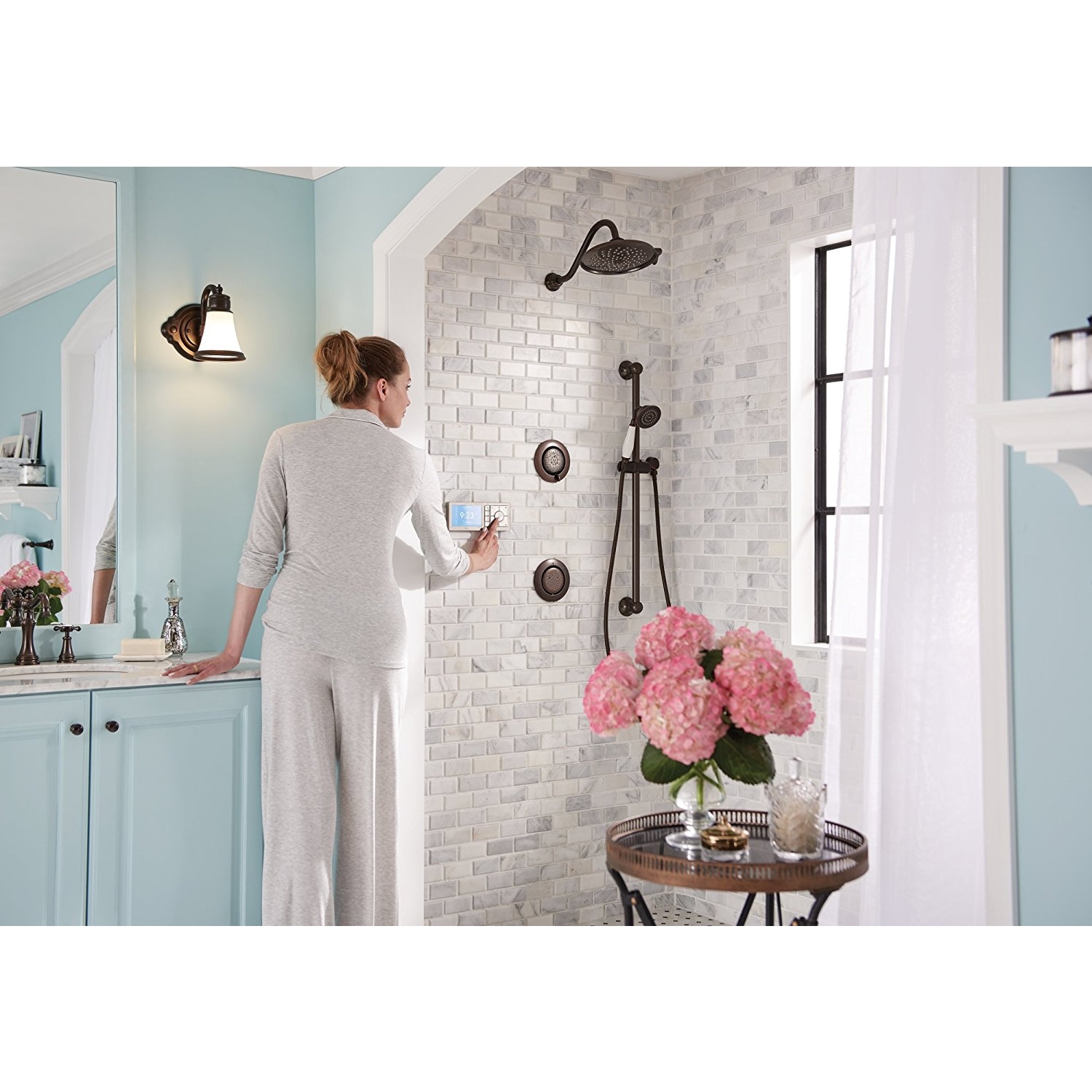 Moen U Shower Akıllı Duş Kontrol Cihazı (4 Çıkışlı Dijital Valf İçin) 8251